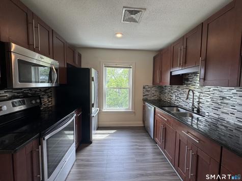 15 Highland Street West Hartford CT 06119