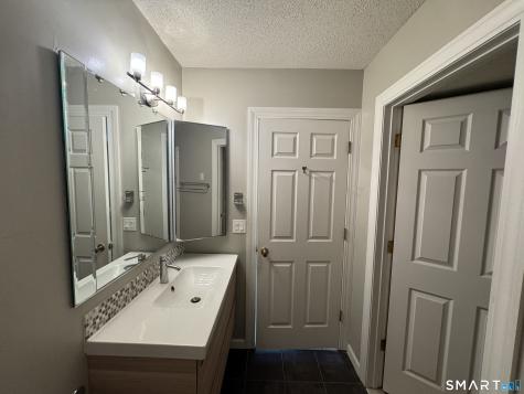15 Highland Street West Hartford CT 06119