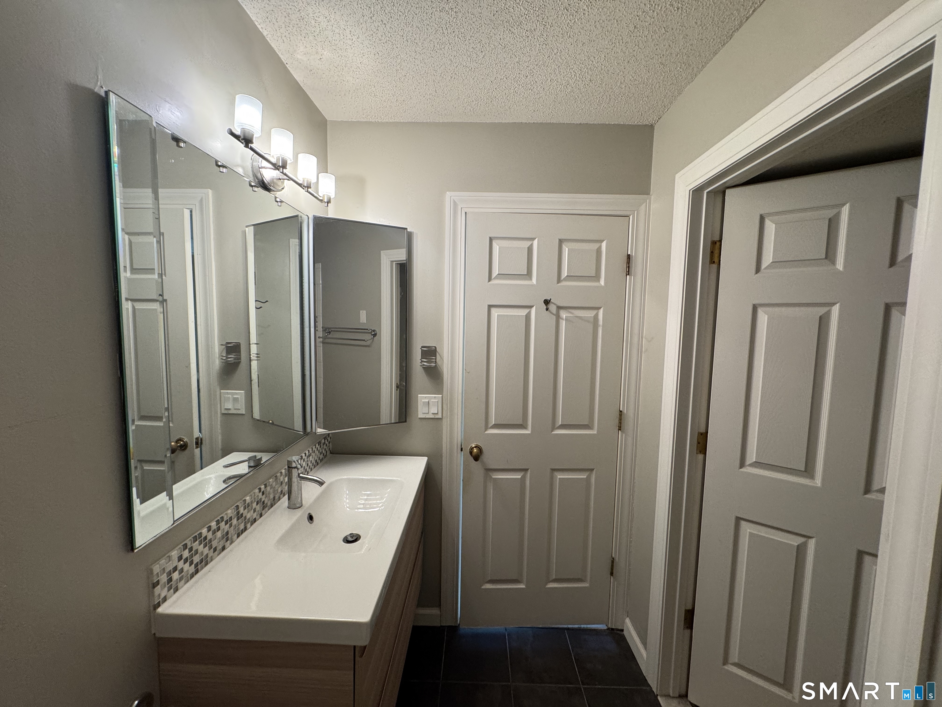 15 Highland Street West Hartford CT 06119