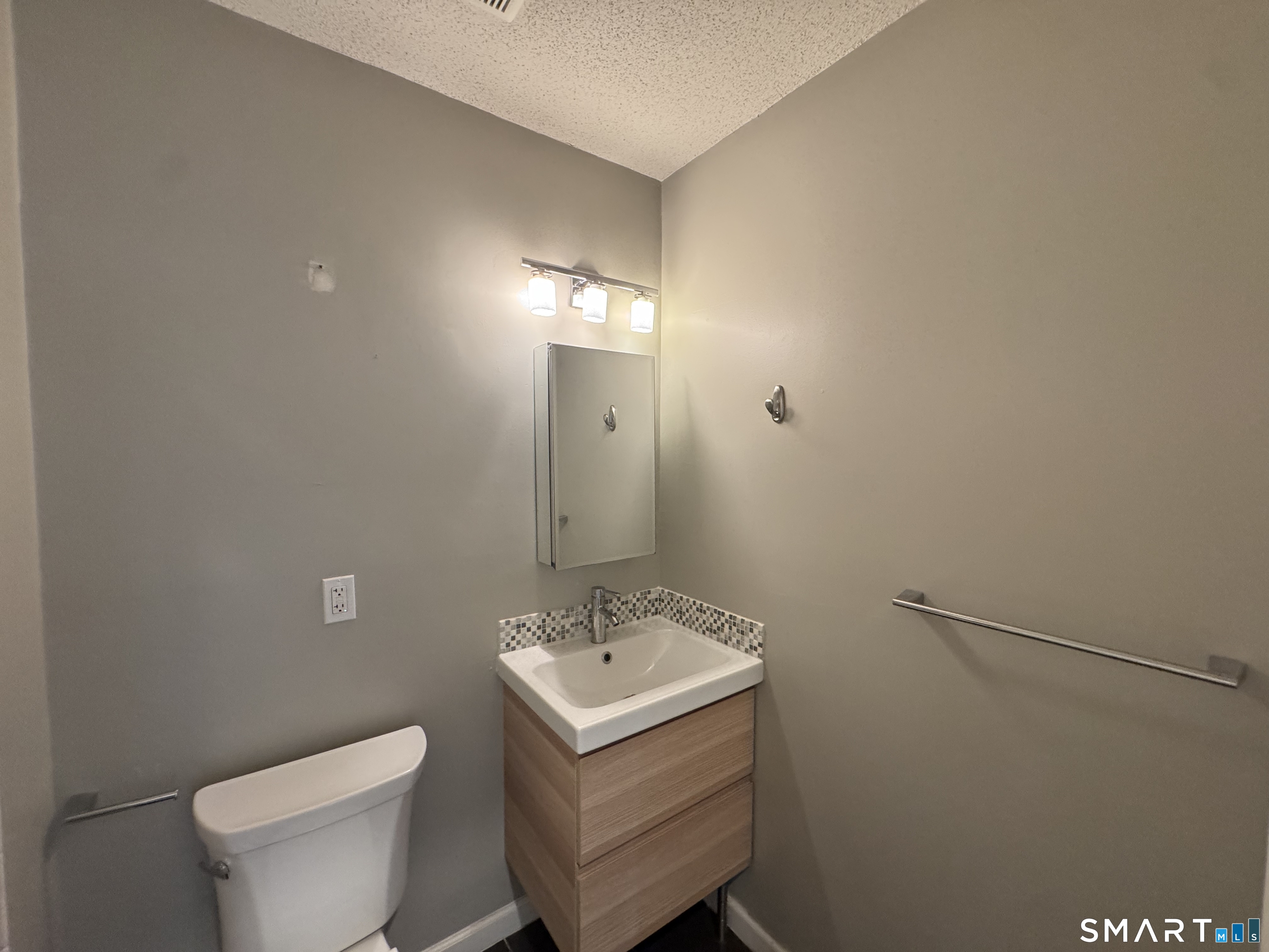 15 Highland Street West Hartford CT 06119