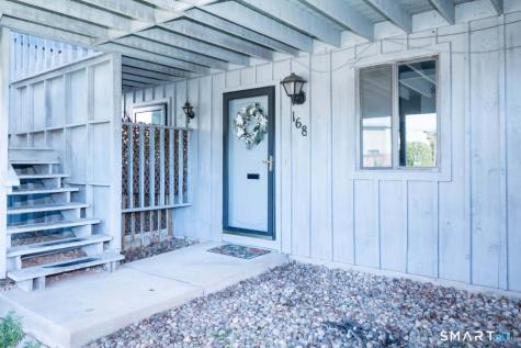 168 Webster Court Newington CT 06111
