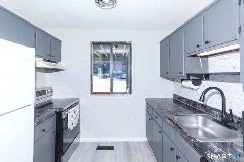 168 Webster Court Newington CT 06111