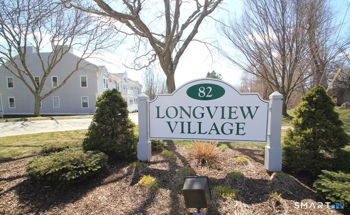 82 Longview Street Waterford CT 06385