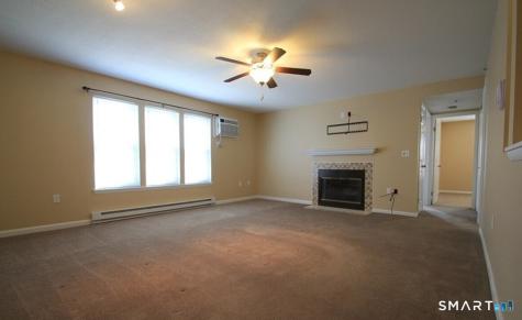 82 Longview Street Waterford CT 06385