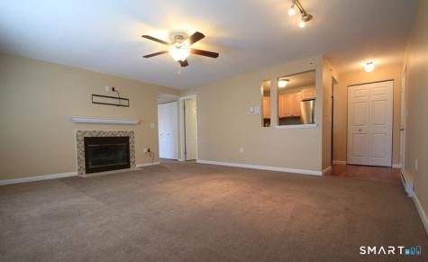 82 Longview Street Waterford CT 06385