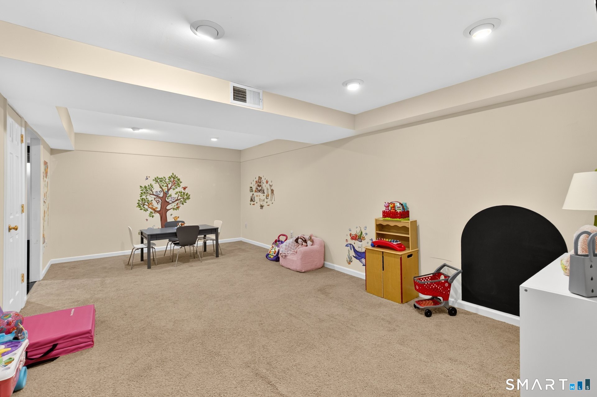 44 Byron Drive Avon CT 06001