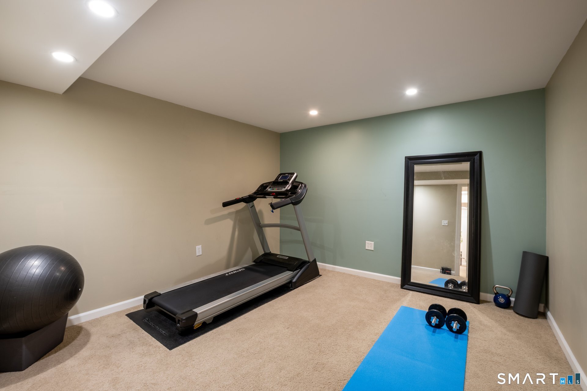 44 Byron Drive Avon CT 06001