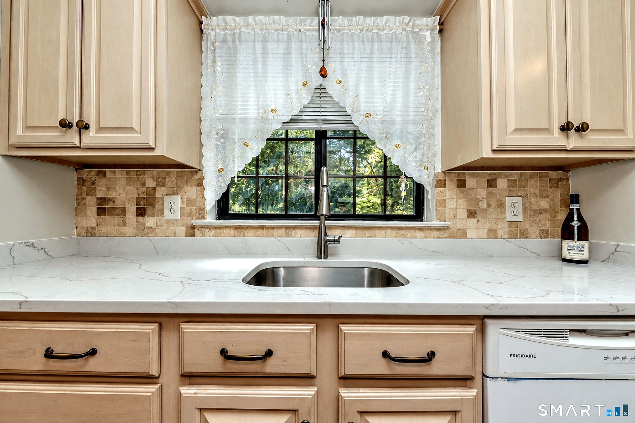 401 Swanson Crescent Milford CT 06461