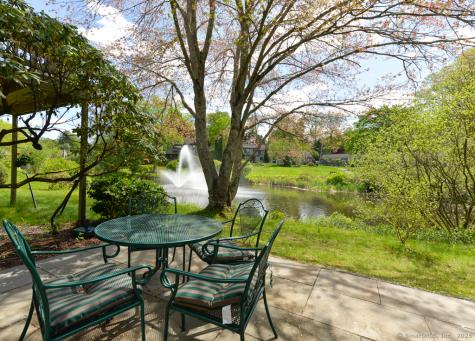 306 Heritage Village Southbury CT 06488