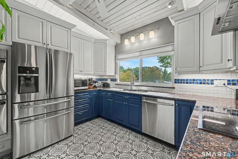 100 Gillies Lane Norwalk CT 06854