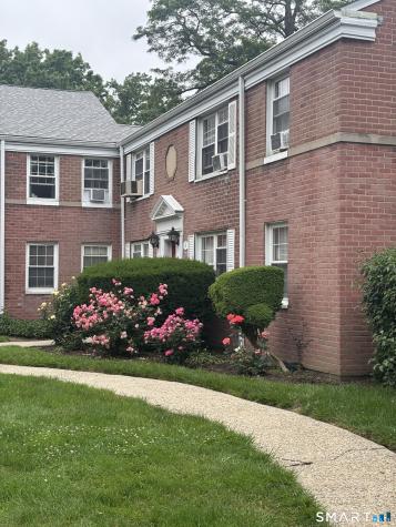74 Standish Road Stamford CT 06902