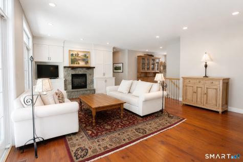 6 Ronan Way Simsbury CT 06070