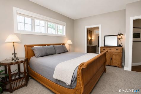 6 Ronan Way Simsbury CT 06070