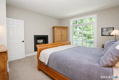 6 Ronan Way Simsbury CT 06070
