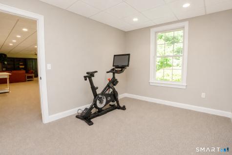 6 Ronan Way Simsbury CT 06070