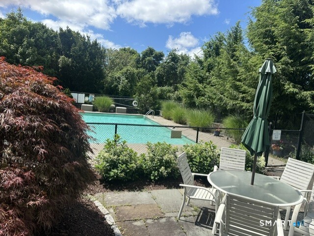33 Old Field Hill Road Southbury CT 06488