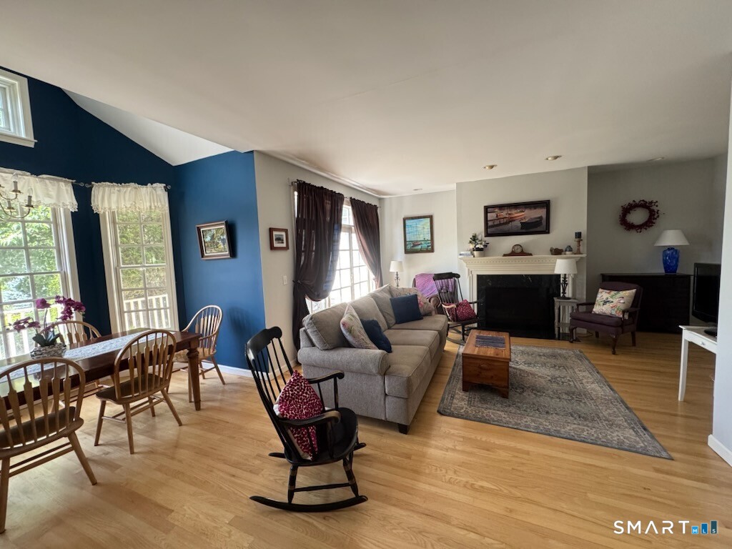 33 Old Field Hill Road Southbury CT 06488