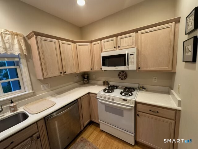 33 Old Field Hill Road Southbury CT 06488
