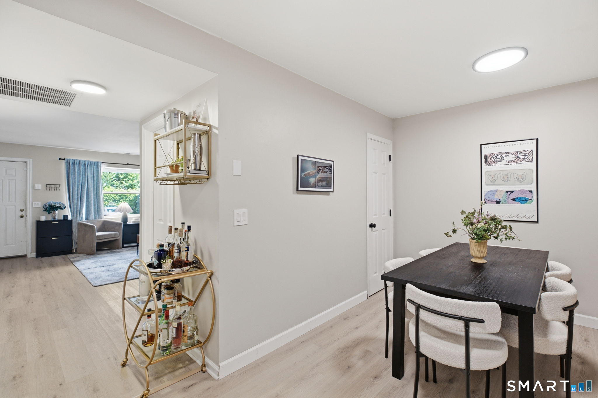 305 Mariners Walk Milford CT 06460