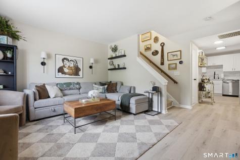 305 Mariners Walk Milford CT 06460