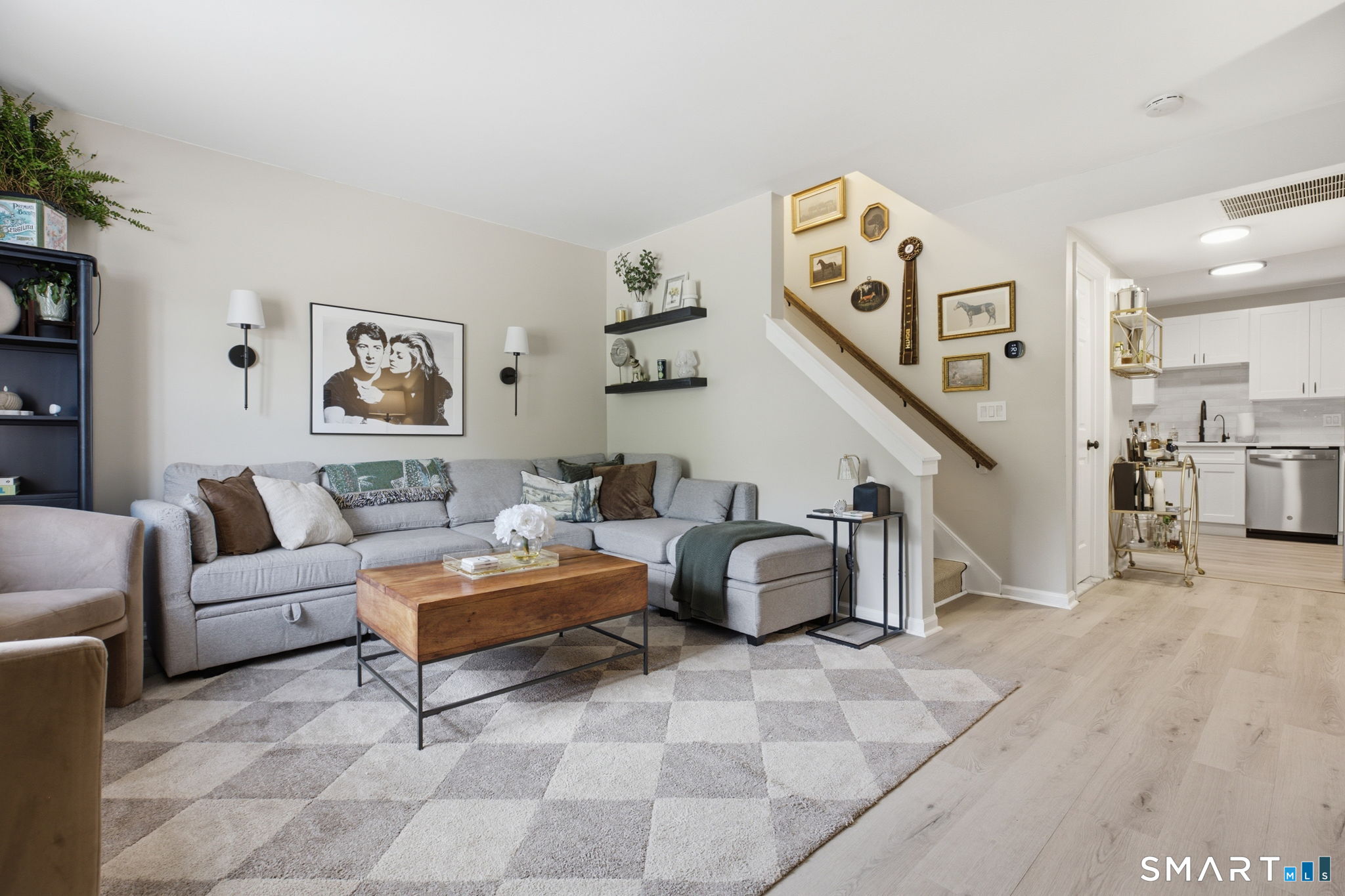 305 Mariners Walk Milford CT 06460
