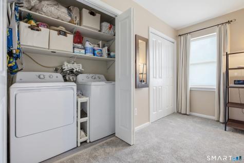 305 Mariners Walk Milford CT 06460