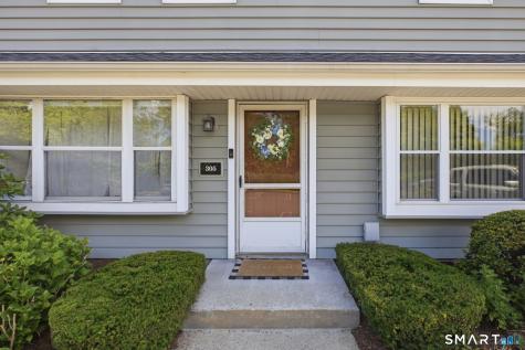 305 Mariners Walk Milford CT 06460