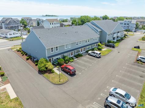 305 Mariners Walk Milford CT 06460