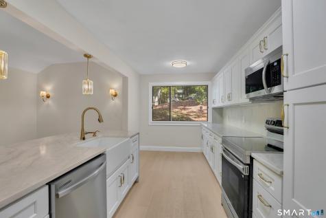 847 Heritage Village Southbury CT 06488