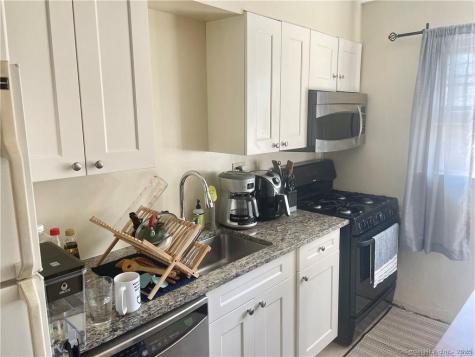 55 Oak Ridge Drive New Haven CT 06513