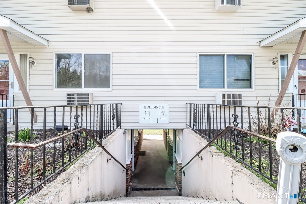 21 Harry Brook Village New Milford CT 06776