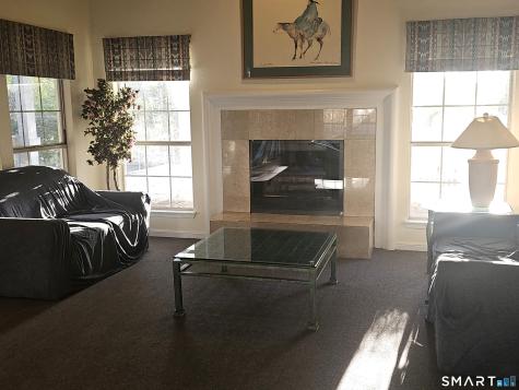 15 Crown Knoll Court Groton CT 06340