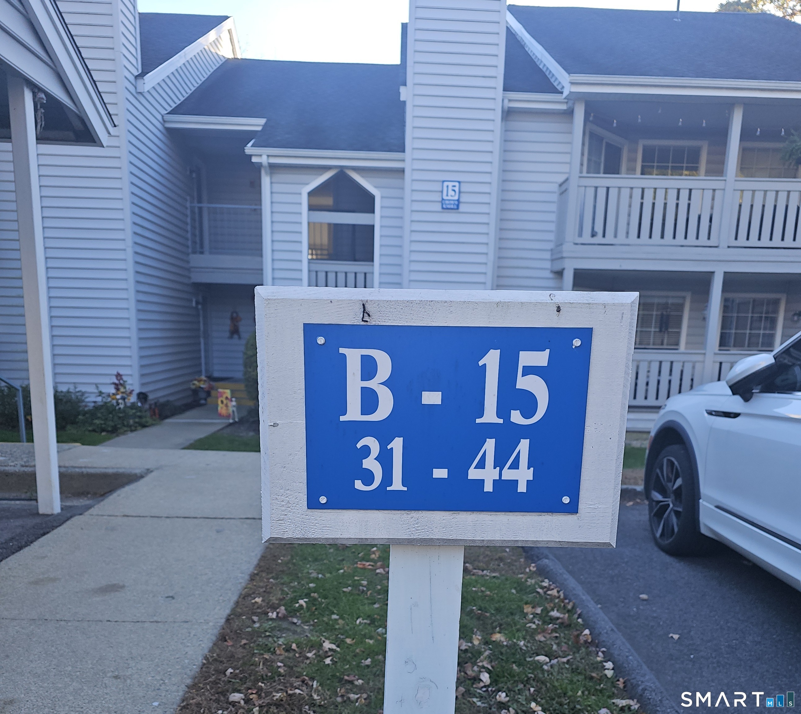 15 Crown Knoll Court Groton CT 06340