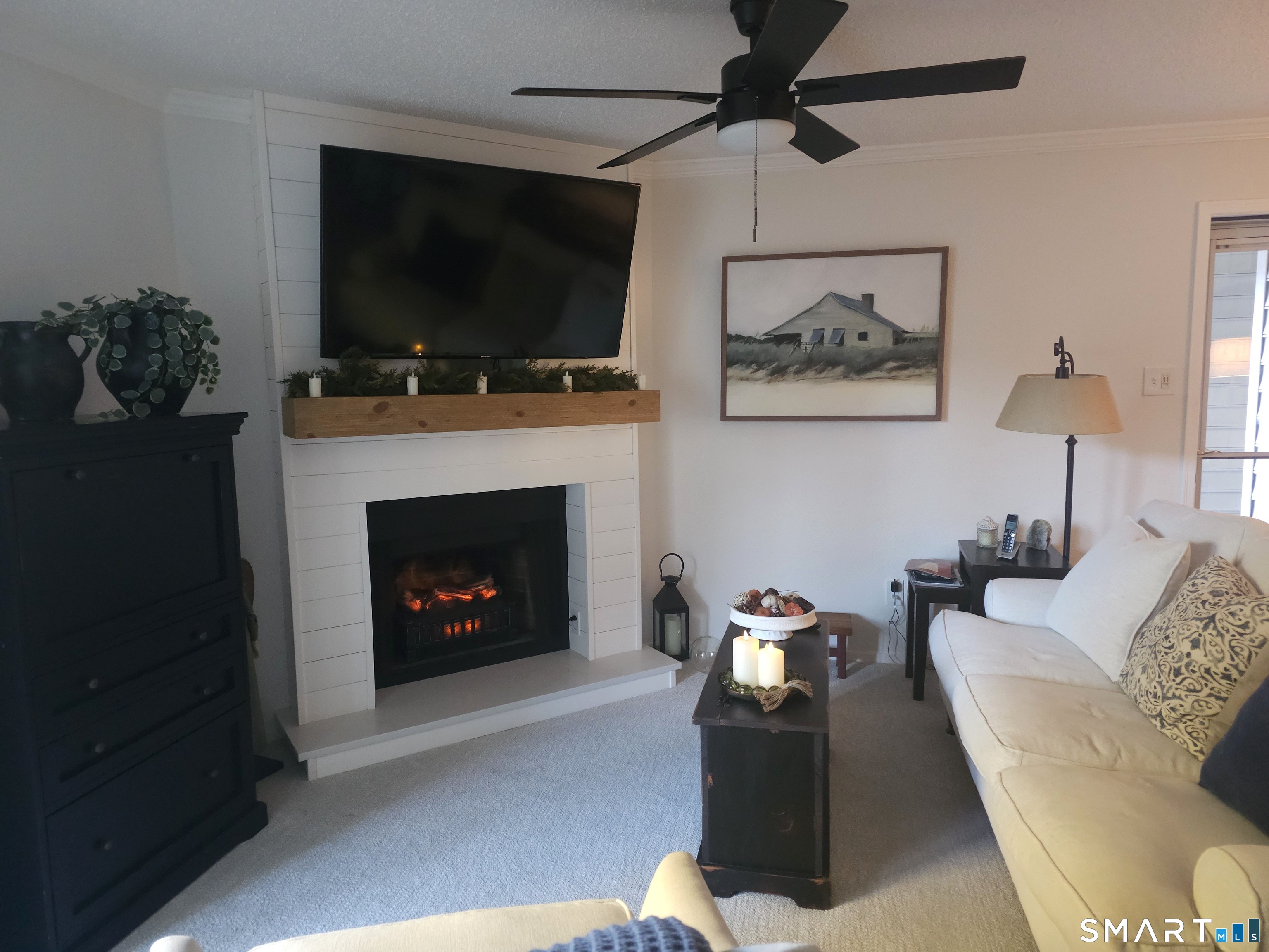 15 Crown Knoll Court Groton CT 06340