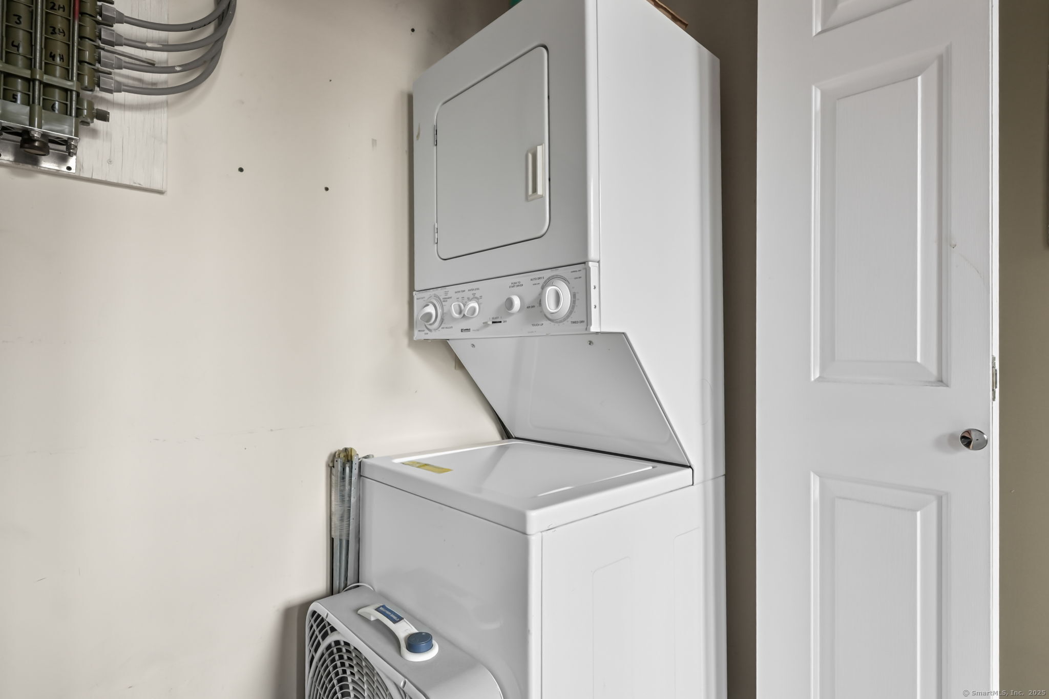 16 Vernon Avenue Vernon CT 06066