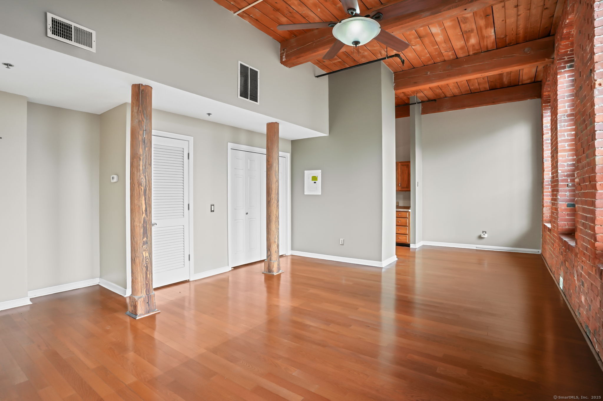 16 Vernon Avenue Vernon CT 06066