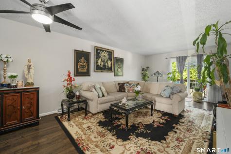 9 The Hamlet Unit C Enfield CT 06082
