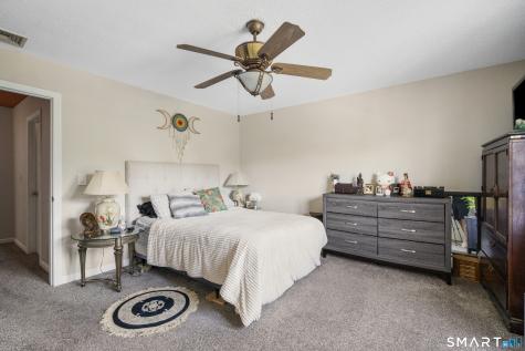 9 The Hamlet Unit C Enfield CT 06082