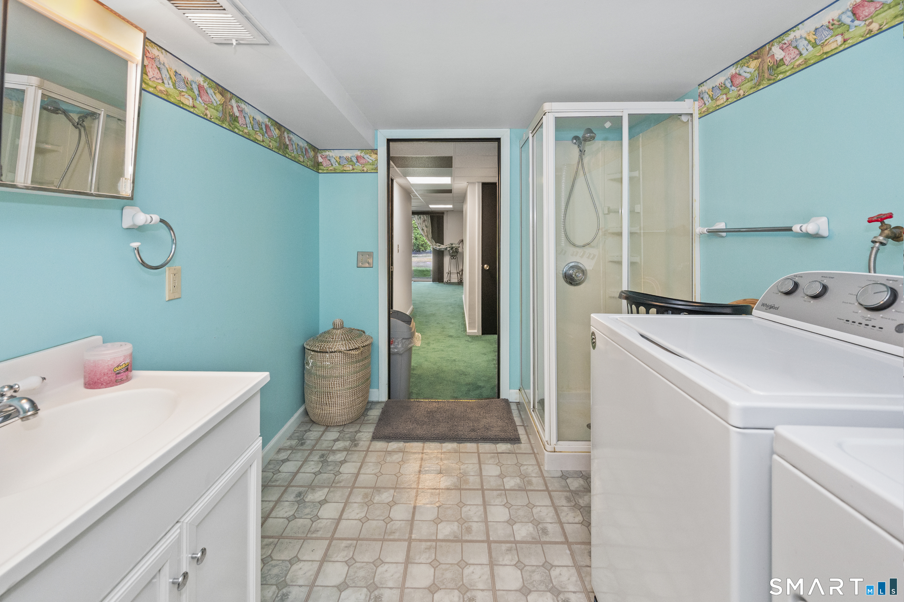 9 The Hamlet Unit C Enfield CT 06082