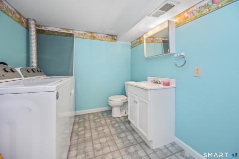 9 The Hamlet Unit C Enfield CT 06082