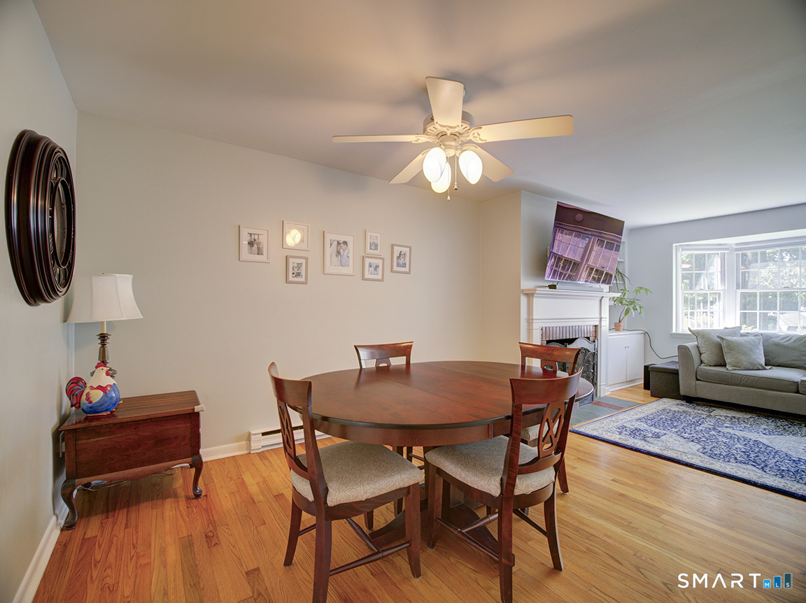 13 Douglas Drive Brookfield CT 06804
