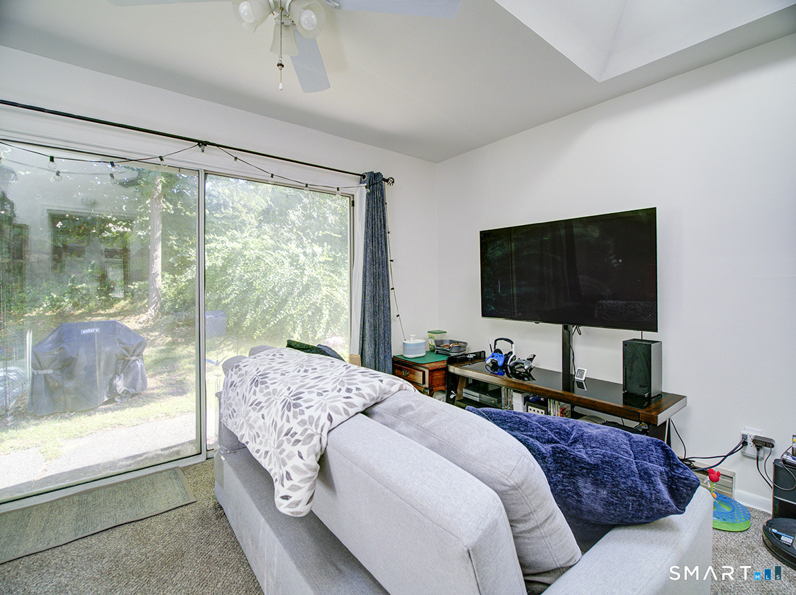 13 Douglas Drive Brookfield CT 06804