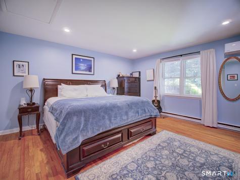 13 Douglas Drive Brookfield CT 06804