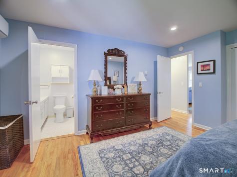 13 Douglas Drive Brookfield CT 06804