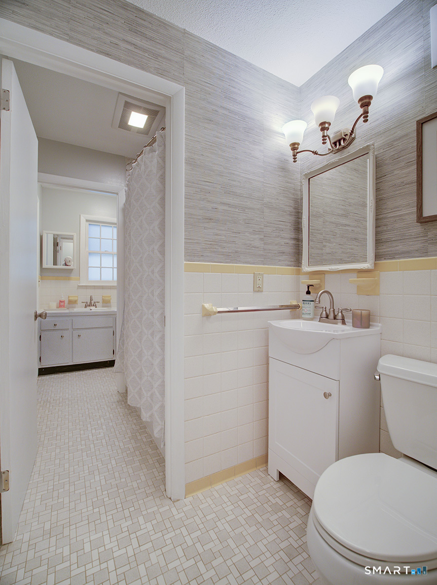 13 Douglas Drive Brookfield CT 06804
