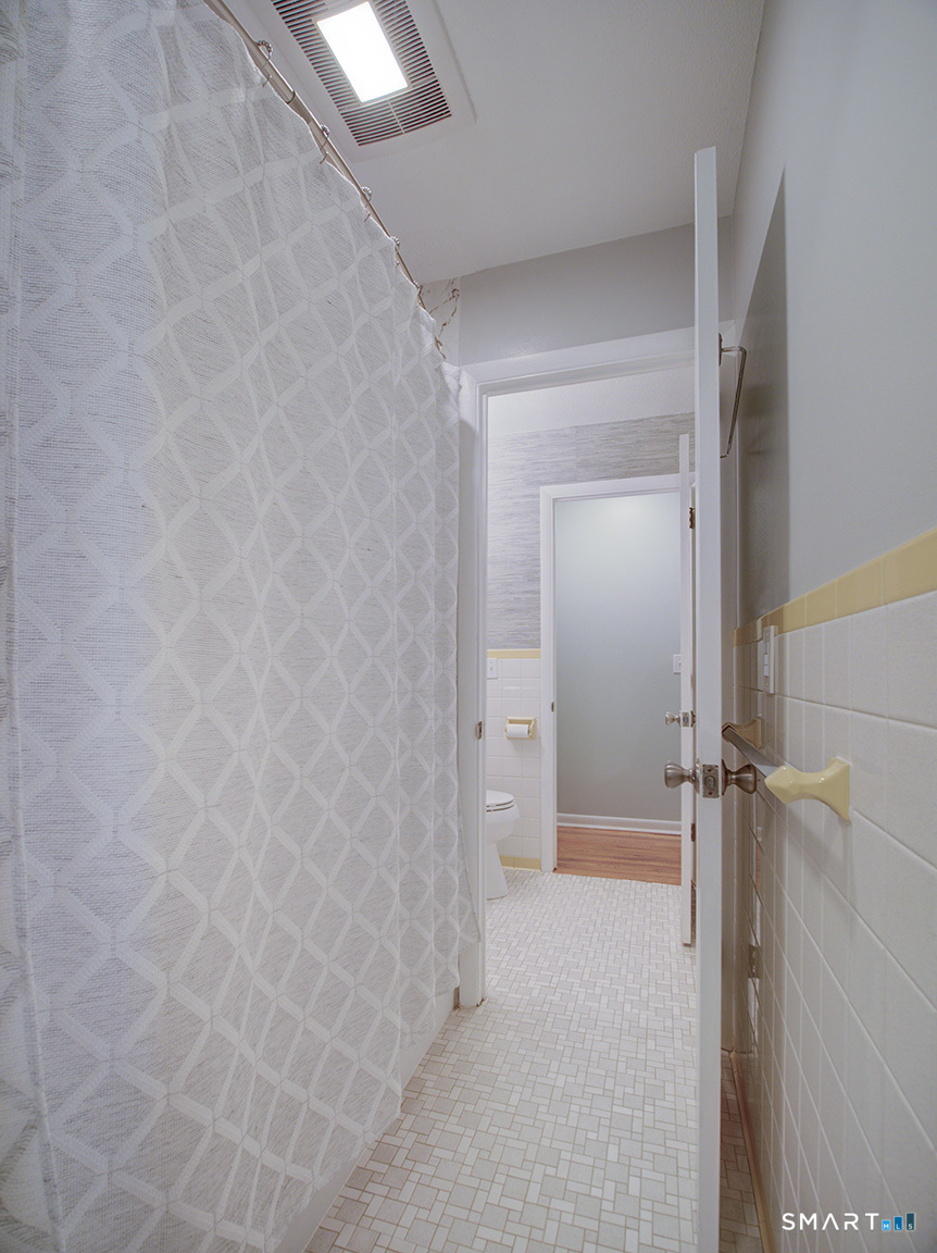 13 Douglas Drive Brookfield CT 06804