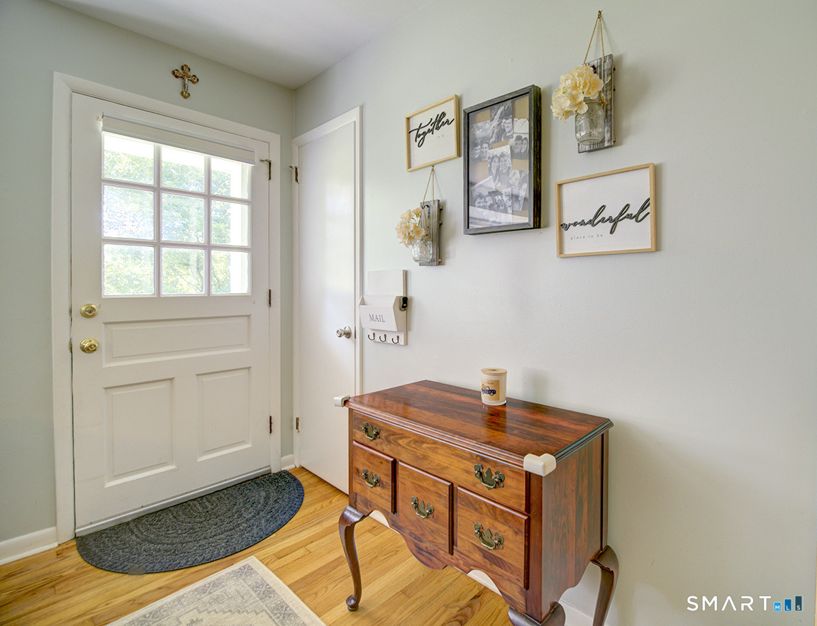 13 Douglas Drive Brookfield CT 06804