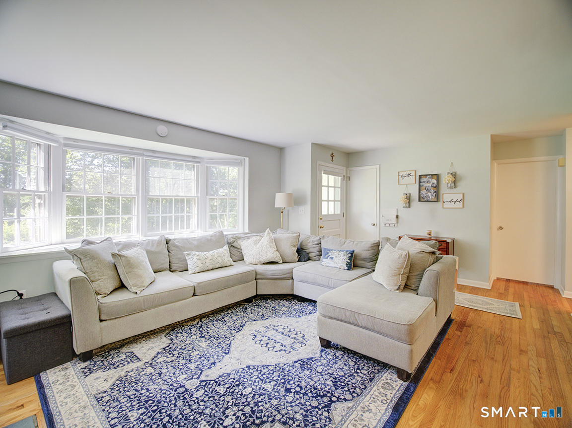 13 Douglas Drive Brookfield CT 06804