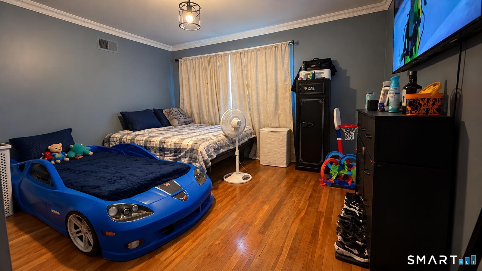 225 Barnes Avenue New Haven CT 06513