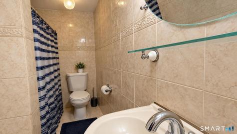 225 Barnes Avenue New Haven CT 06513